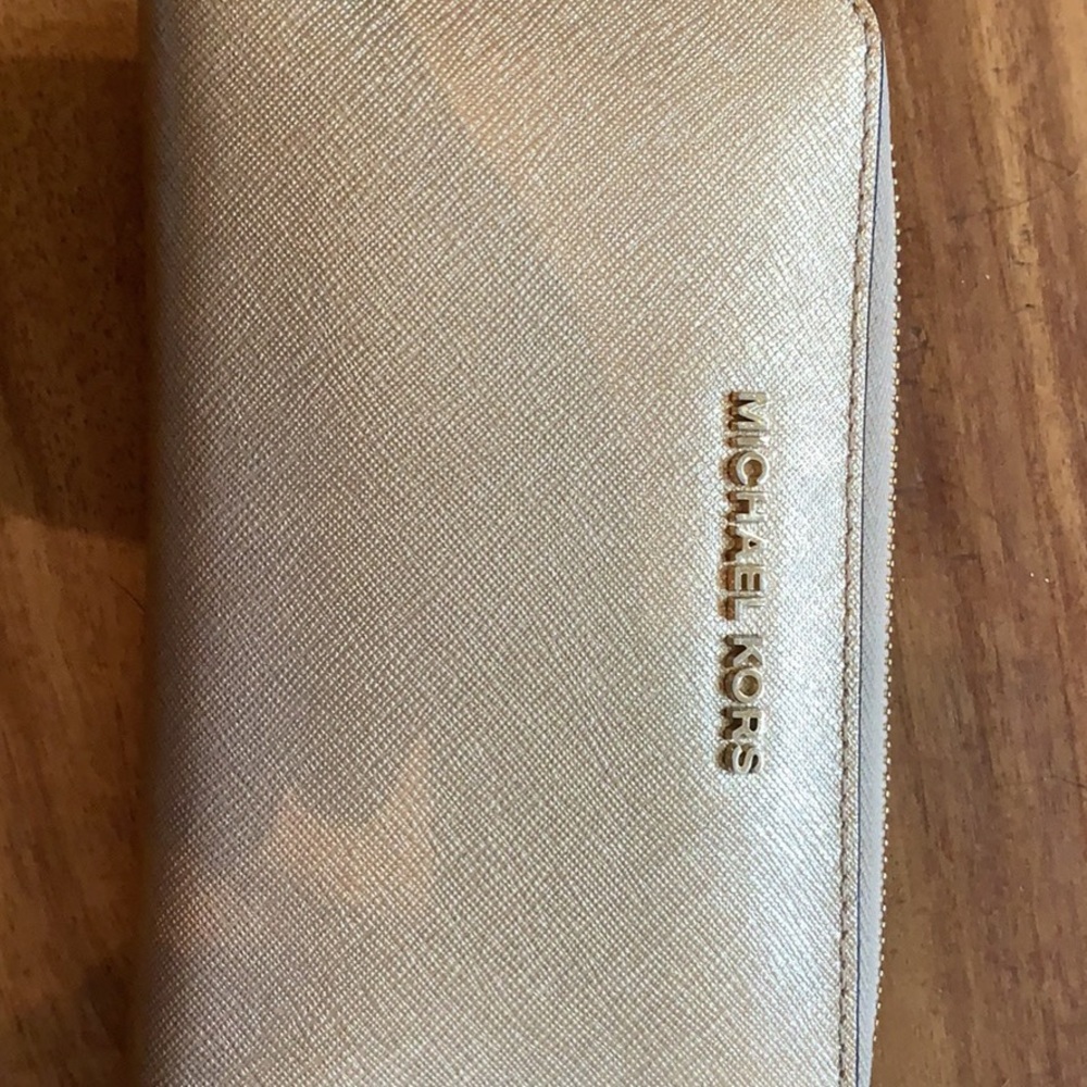 Michael Kors Gold Wallet